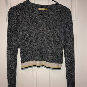 Prince & Fox Cropped Sweater Size Medium